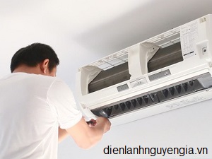 Hướng dẫn chi tiết cách tháo lắp máy lạnh Samsung tại nhà